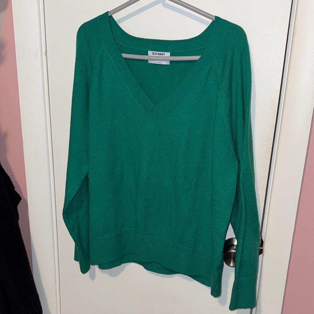Old Navy Women's Green V-Neck Sweater